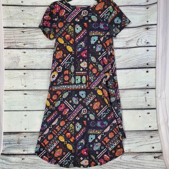 LuLaRoe Carly Dress XXS Black Bright Tribal Print Hi-Low Hem Short Sleeve Simply - Picture 5 of 8